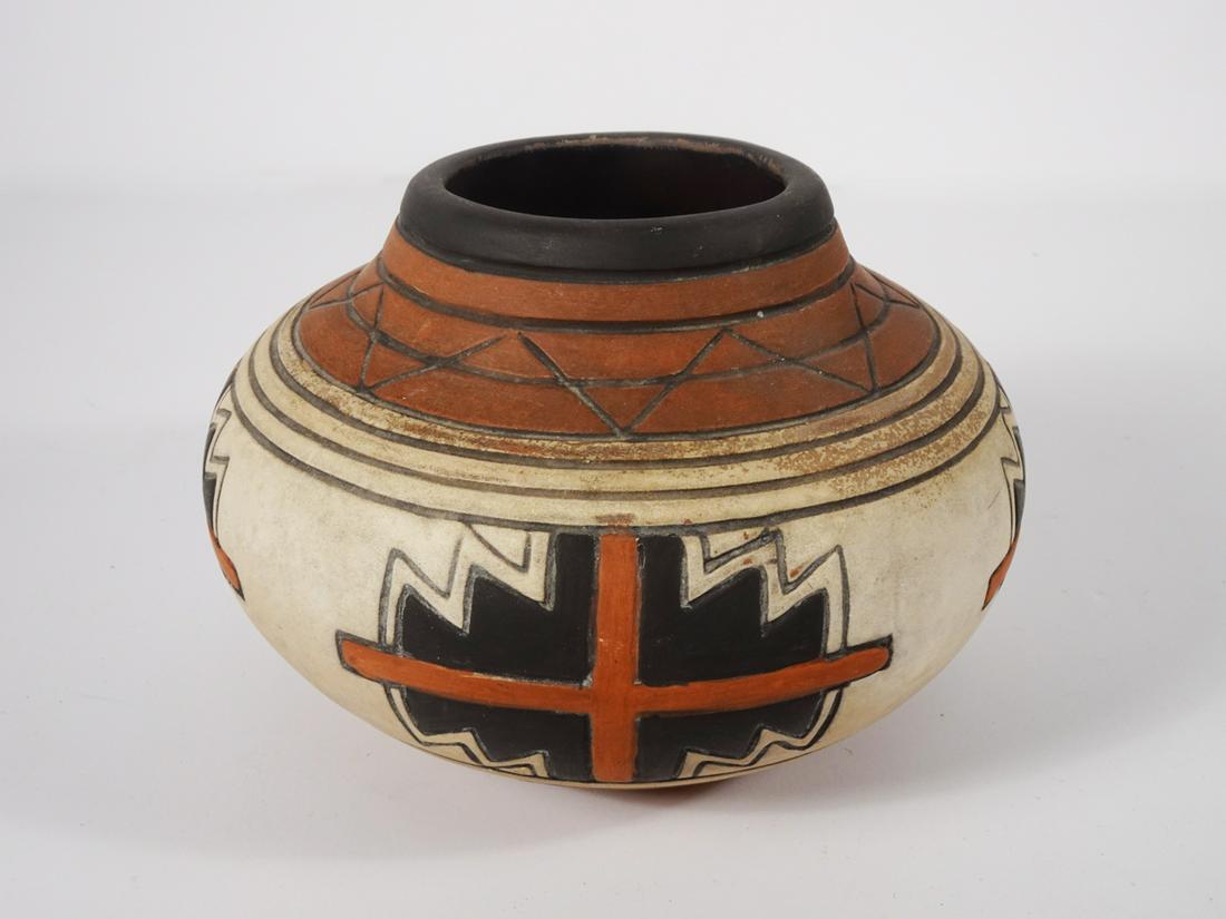 Weller Pottery Souevo Vase (1 of 3)