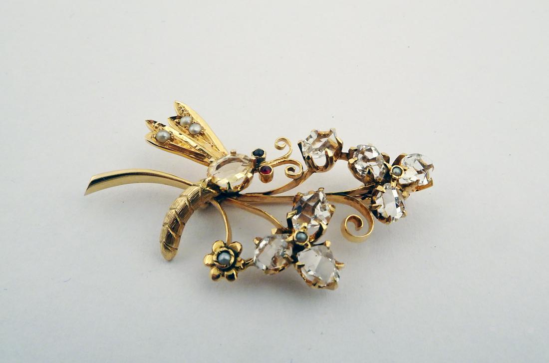 14K Gold Insect Pin (1 of 2)
