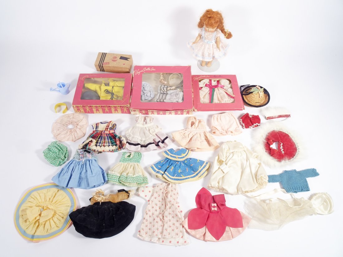 Vogue 1952-53 Ginny doll with tagged outfits (1 of 4)