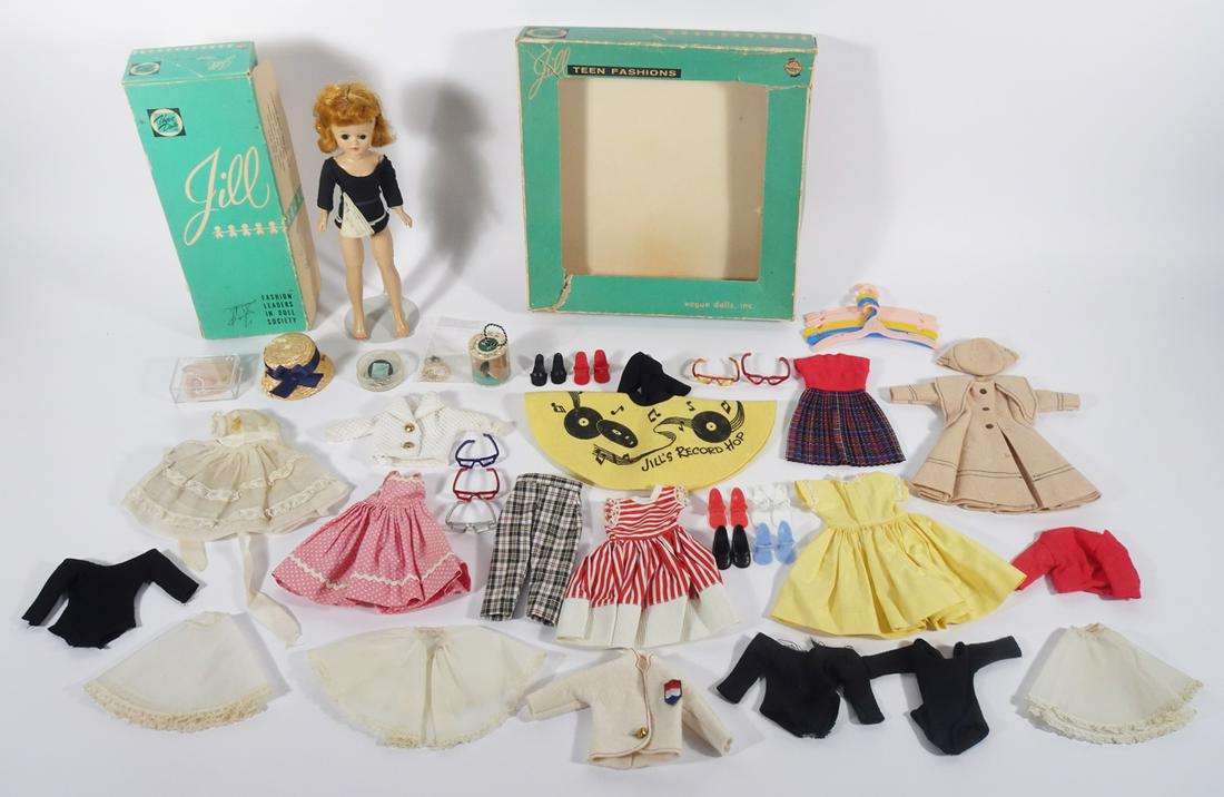 Vintage 1950's Vogue mint-in-box Jill doll (1 of 5)