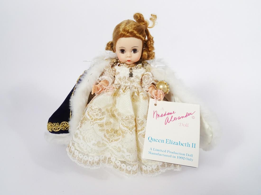 Madame Alexander 1990's Coronation Queen Elizabeth doll (1 of 4)