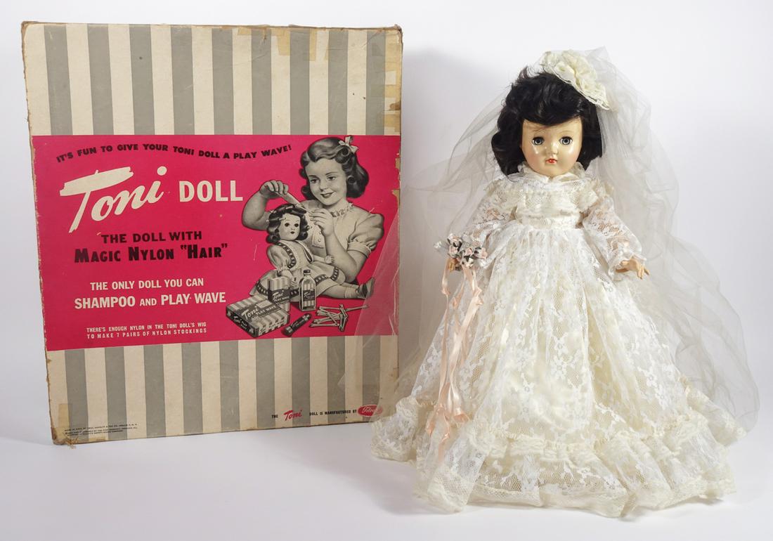 Ideal 1950's P90 Bride doll (1 of 5)
