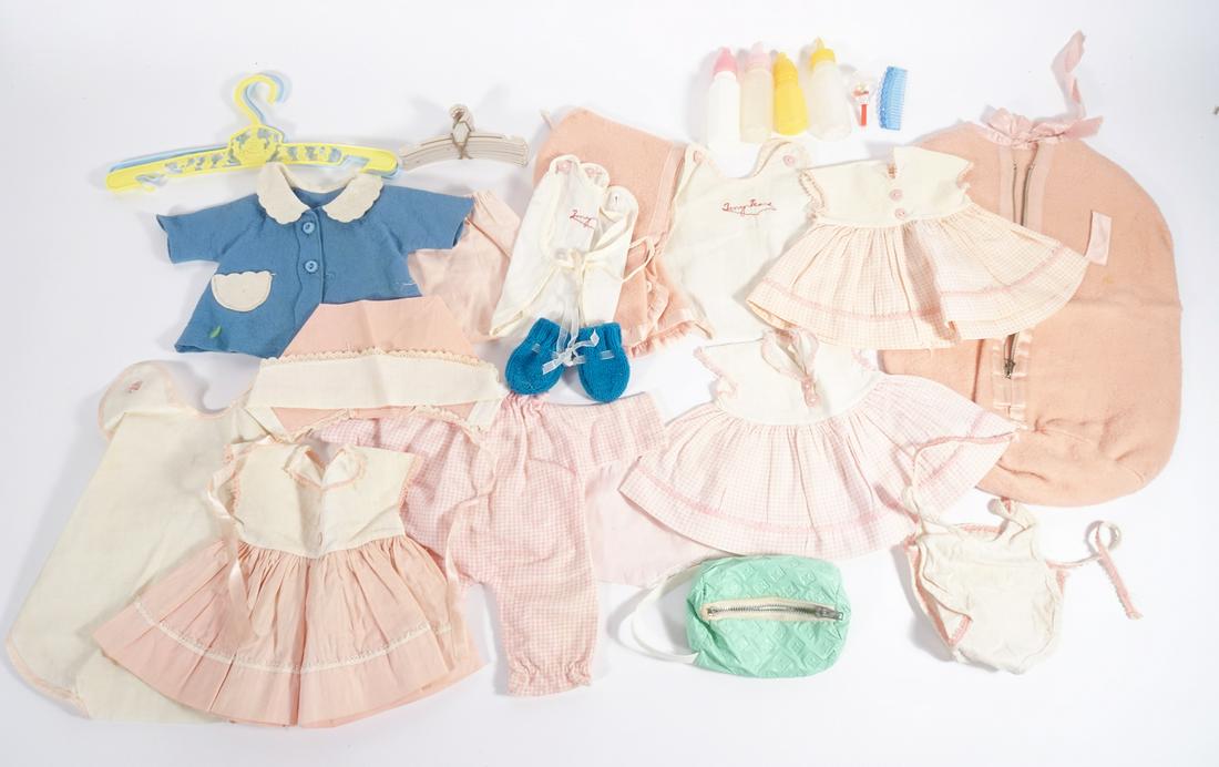 Vintage 1940-50's baby doll clothes (1 of 3)