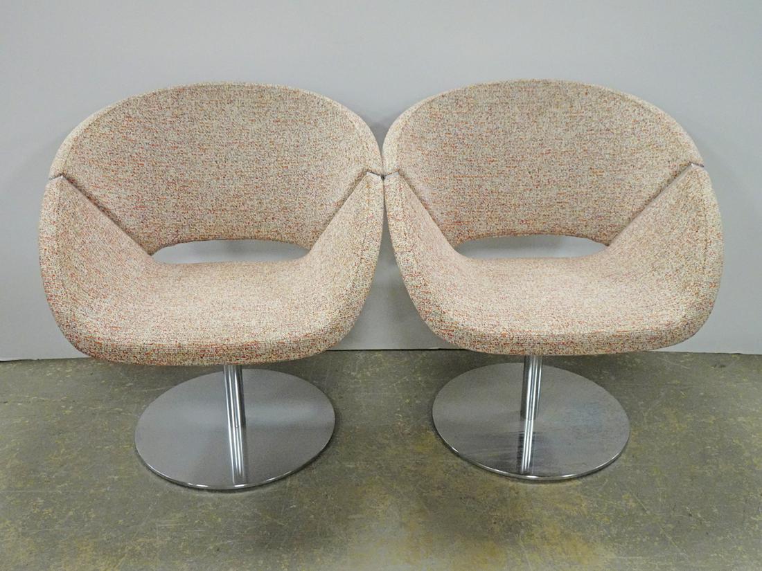 Davis Furniture Industries Lipse Swivel Chairs (1 of 3)