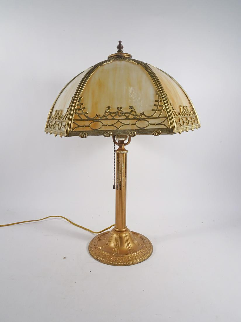 Miller Lamp Co. Slag Glass Table Lamp (1 of 3)