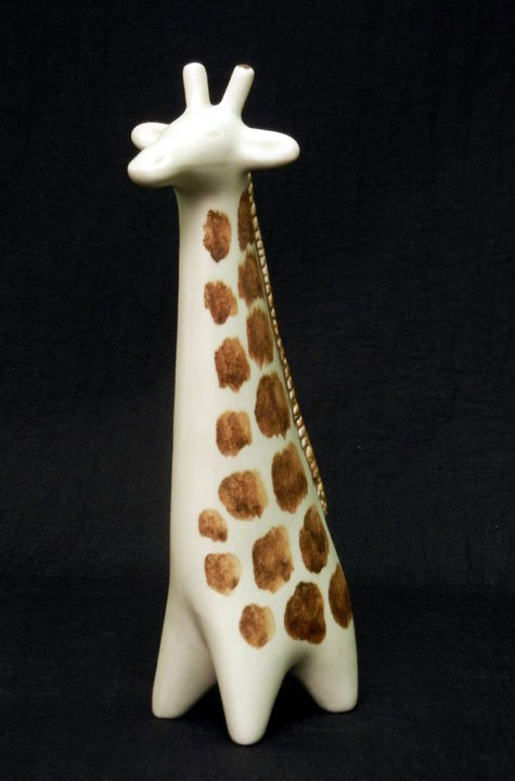 Arabia Finland giraffe by Taisto Kaasinen, 10 1/4": Arabia Finland giraffe by Taisto Kaasinen, 10 1/4"