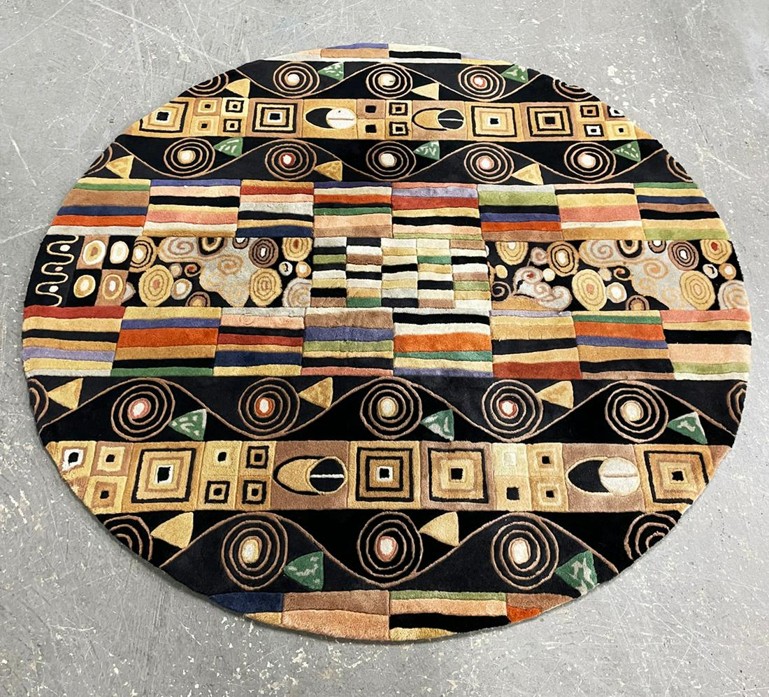 Momeni Round Rug (1 of 2)