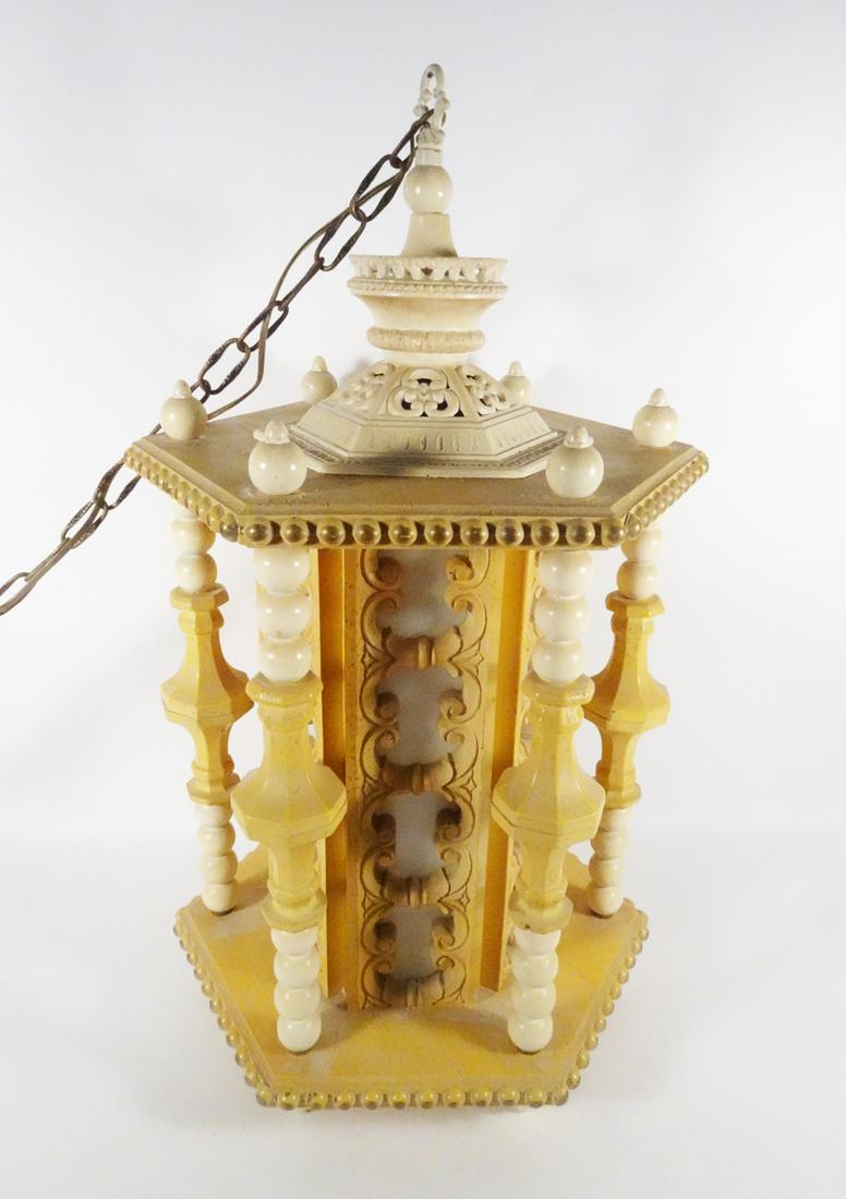 Designer/Decorator Pagoda Form Chandelier (1 of 2)
