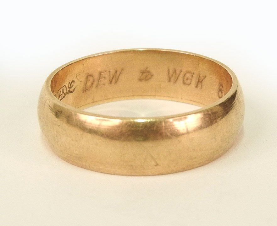 Gold wedding band, 14k yellow gold, size 11, 7mm w: Gold wedding band, 14k yellow gold, size 11, 7mm wide, engraved D.E.W. to W.G.H. 8-1-'42, marked 14k, weight 8.2 grams/5.3 dwt, mid 20th C.
