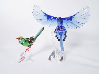 Swarovski Austrian Crystal Birds: Swarovski Austrian crystal bird figures, circa 2015 to present Exotic Crystal Birds series Taiwan Blue Magpie designed by Martin Zendron and Green Magpie designed by Heinz Tabershofer, both are signed