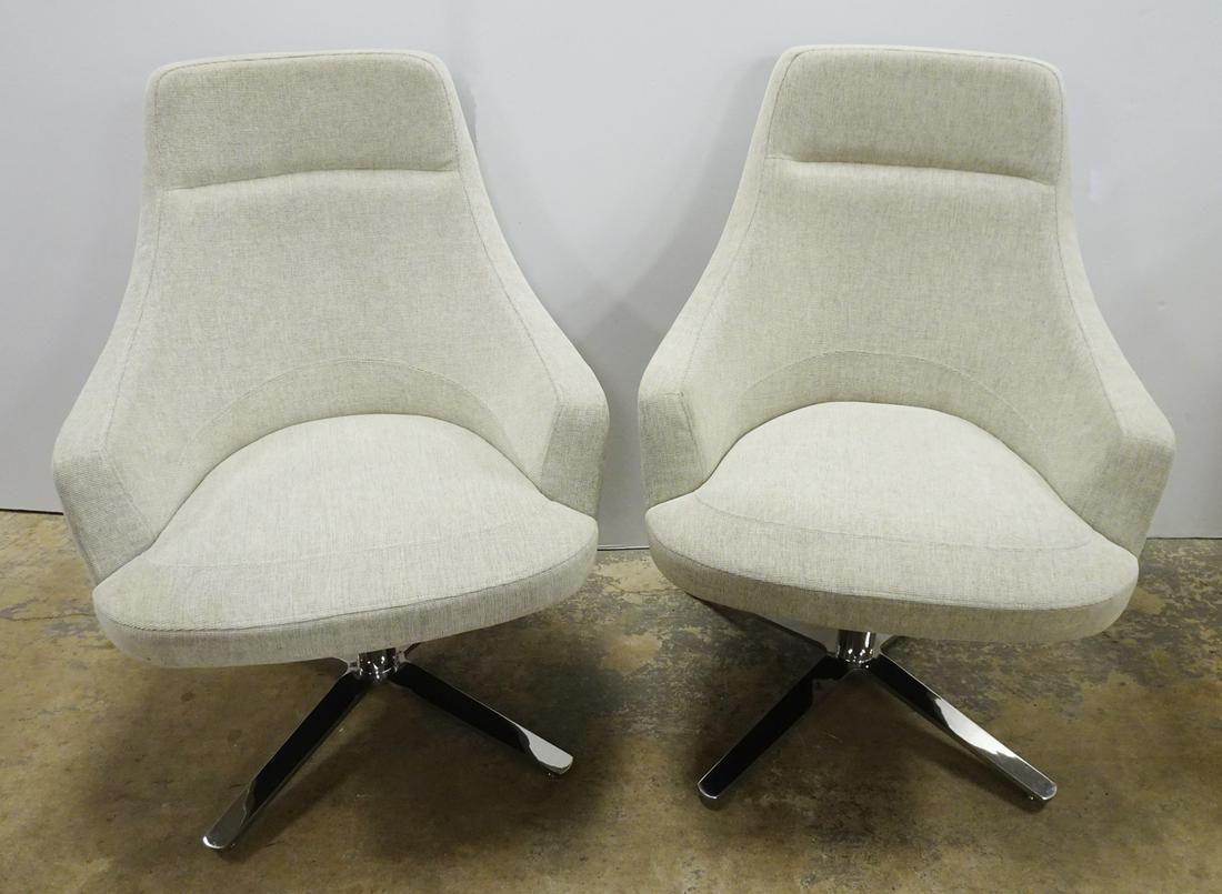 Pair of Cumberland Furniture Co. Lounge Chairs (1 of 4)
