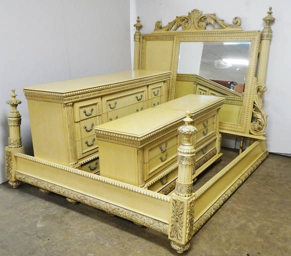 Pulaski Bedroom Set