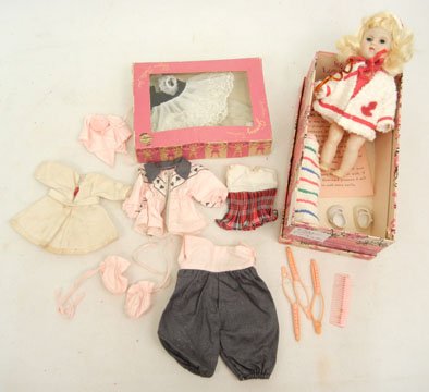 1950s Blonde Vogue Ginny walker, hard plastic, orig: 1950s Blonde Vogue Ginny walker, hard plastic, original beach outfit, with additional outfits, 8"