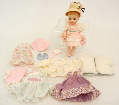 Rare 1960 vinyl head Nancy Ann Storybook "Muffie" d: Rare 1960 vinyl head Nancy Ann Storybook "Muffie" doll, hard plastic body, bend-knee walker, sleep eyes, with additional outfits, (this doll only made this one year)