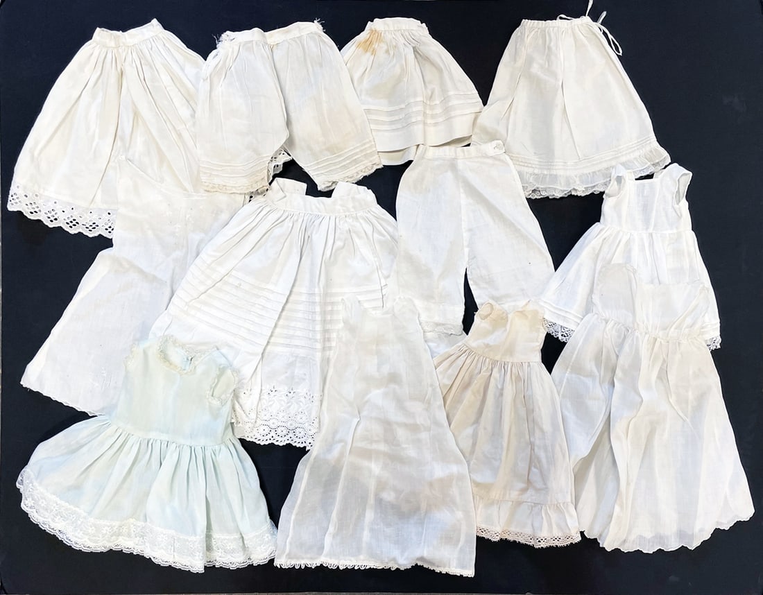 Vintage and antique doll whites: Vintage and antique doll whites, mixed group, ten plus pieces, assorted sizes and styles