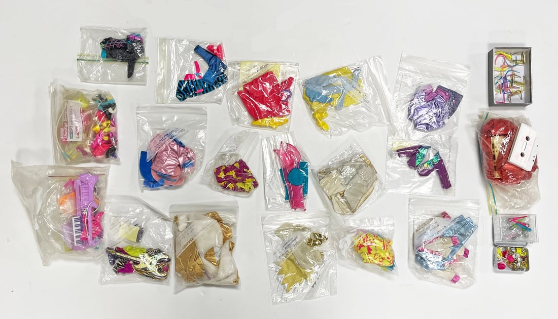 Lot of Jem clothing (1 of 2)