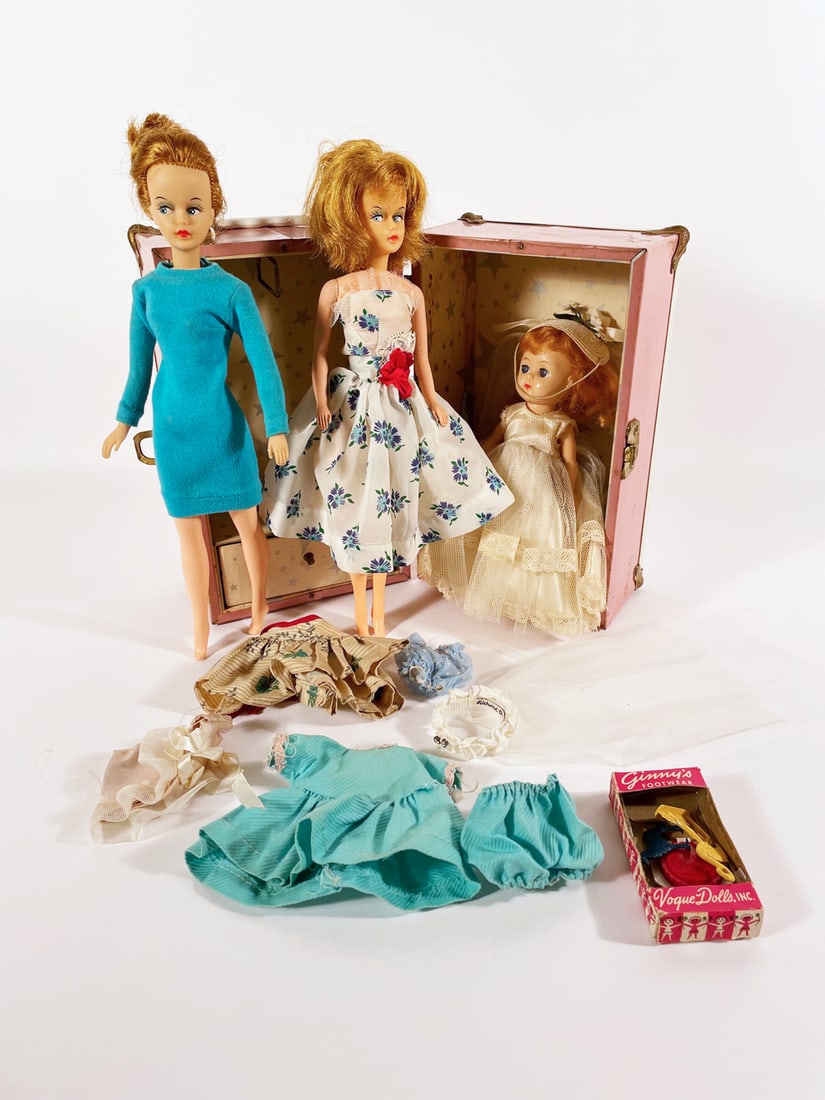 Ginny type doll in doll case, and two Tressy dolls (1 of 2)