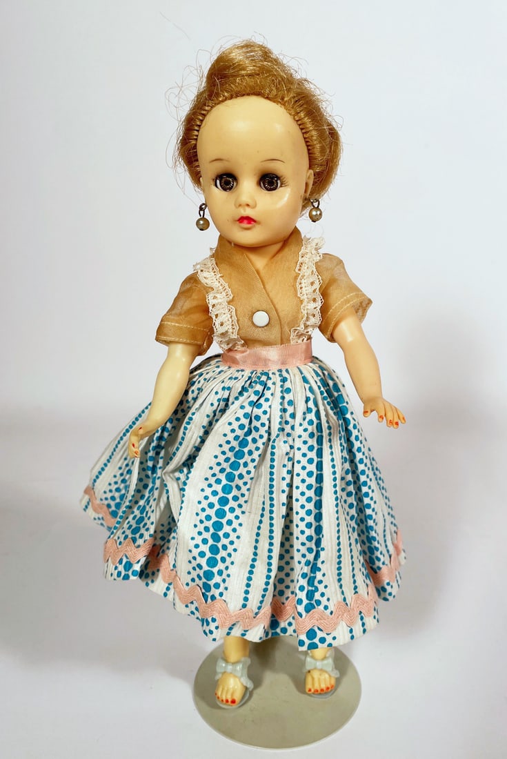 Nancy Ann vinyl Story Book doll: Nancy Ann vinyl Story Book doll 10" in tagged skirt, with earrings and high heels