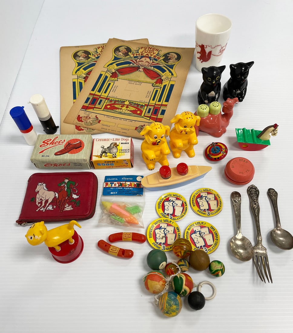 Novelty and Premium Toys (1 of 1)