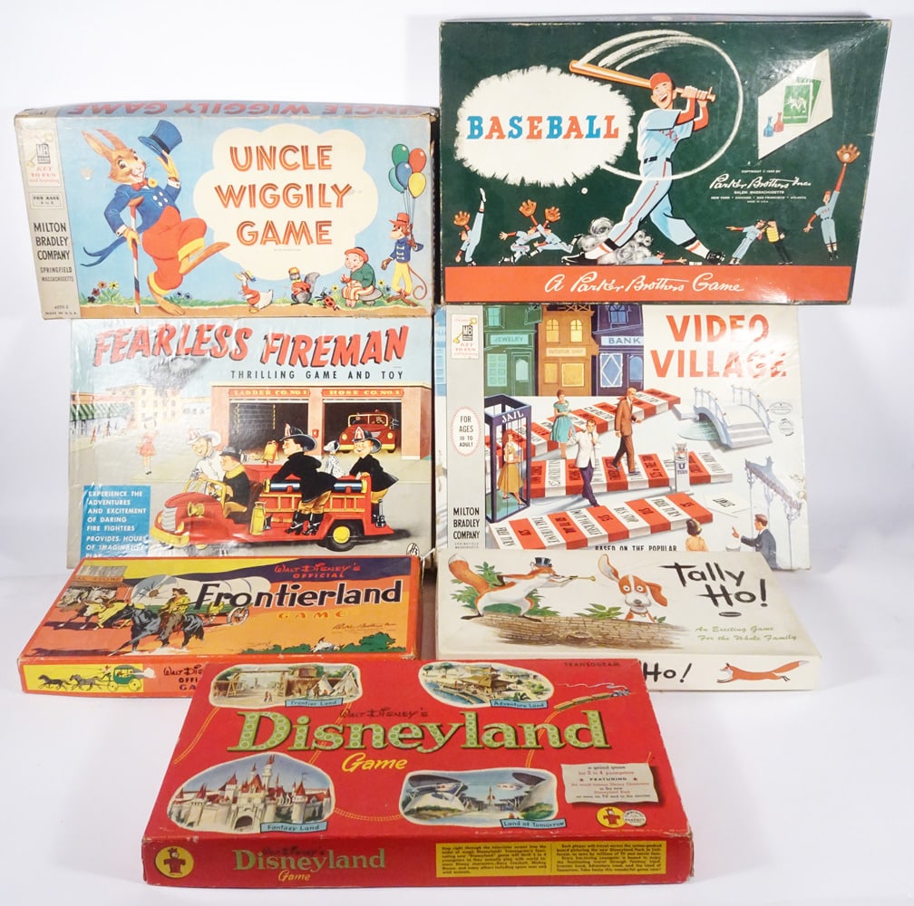 Assorted Vintage Board Games (1 of 3)