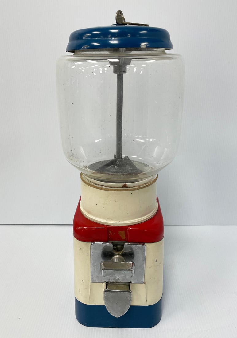 Vintage Italian Made Bubble Gum Machine (1 of 3)