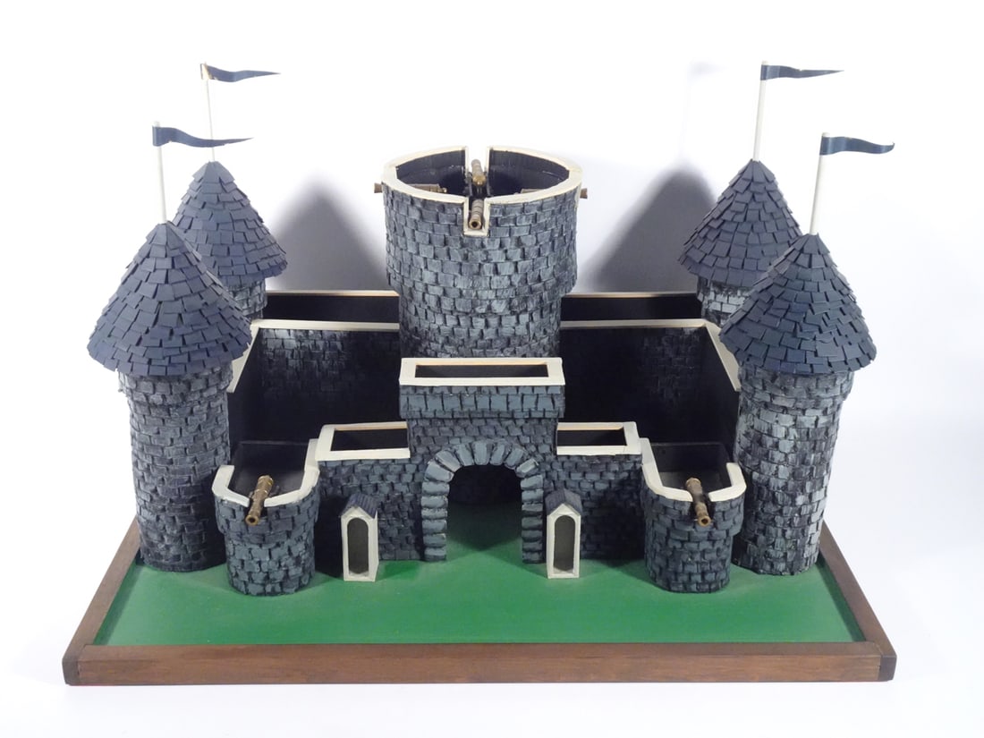 Handmade Castle Fortress Diorama (1 of 2)