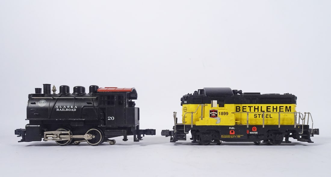 Modern Era MTH and RMT Locomotives: Modern era MTH O gauge #20 Alaska Railroad 0-4-0 Dockside Switcher Locomotive and RMT O gauge #4741 Bethlehem Steel BEEP Diesel Locomotive, circa 1990's and 2000's
