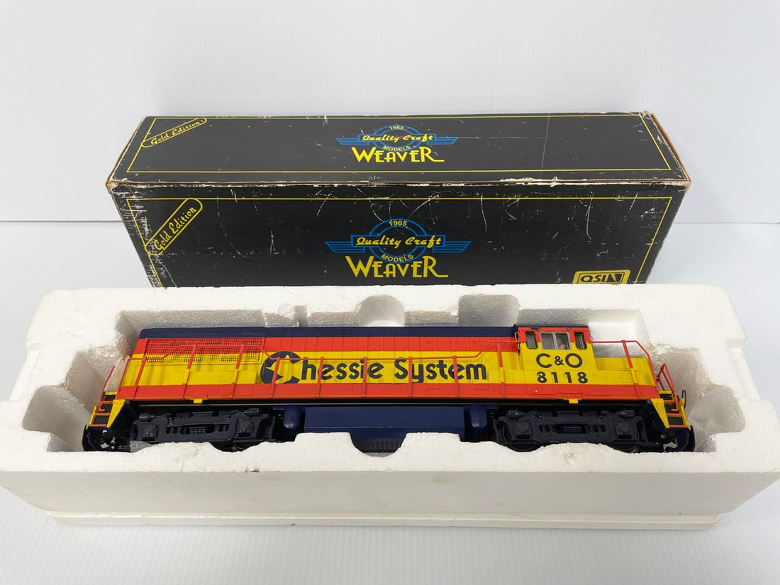 Modern Era Weaver Diesel Locomotive (1 of 1)