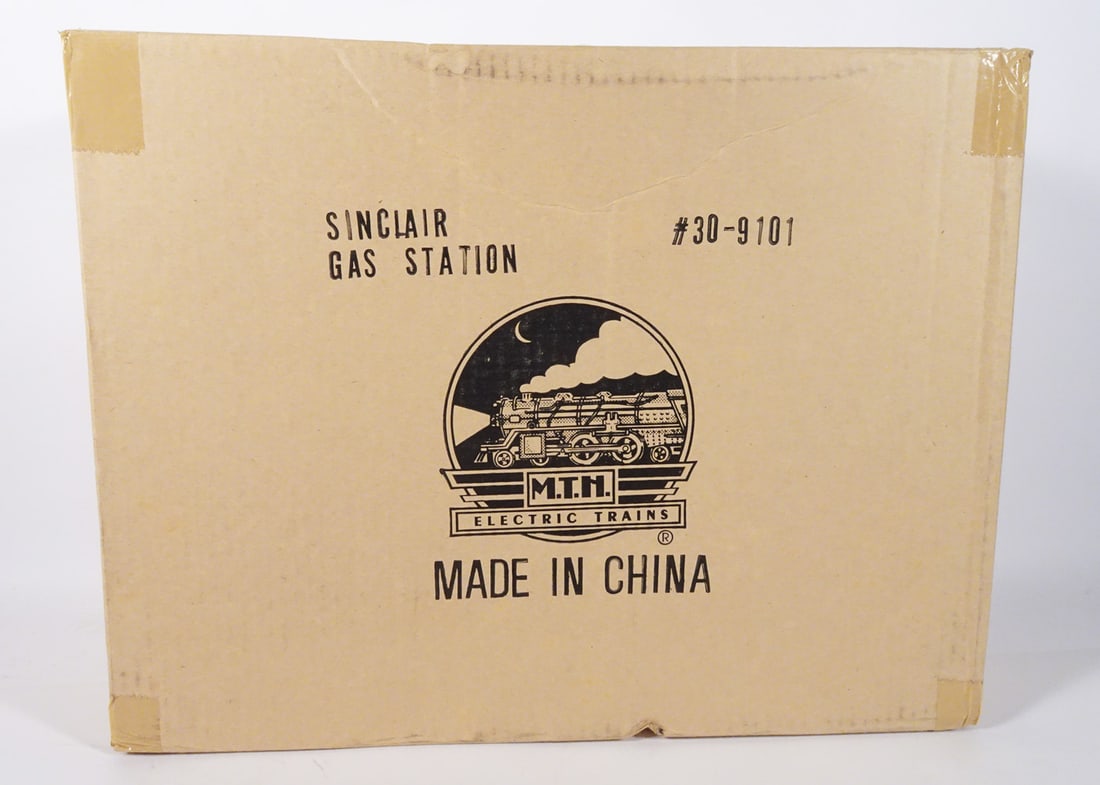 Modern Era MTH Rail King Gas Station (1 of 2)