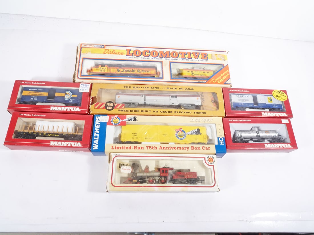 Assorted HO Scale Trains Grouping (1 of 1)