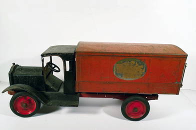 Keystone Pressed Steel Packard Delivery Truck