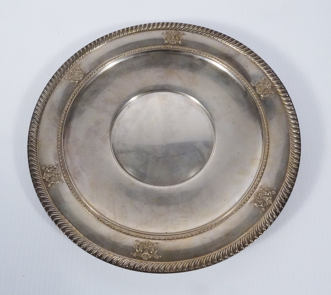 M. Fred Hirsch Co. Sterling Silver Sandwich Plate (1 of 4)