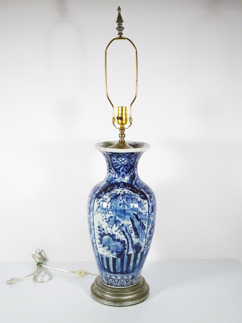 Japanese Porcelain Table Lamp (1 of 2)