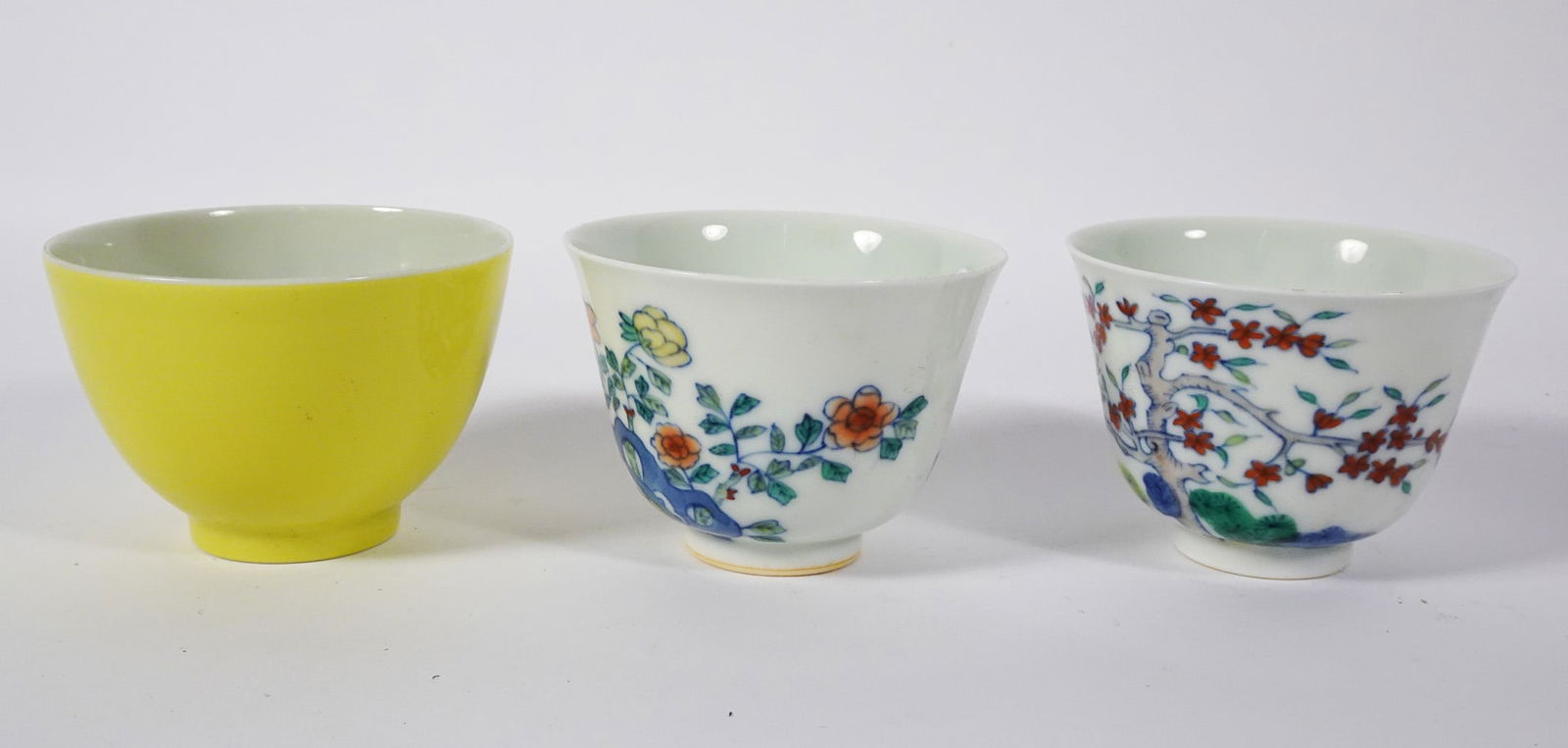 Chinese Porcelain Tea Cups Grouping (1 of 2)