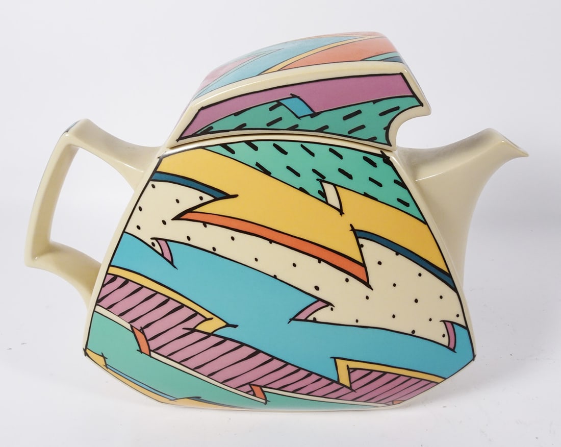 Rosenthal German Ceramic Flash Pattern Teapot (1 of 2)