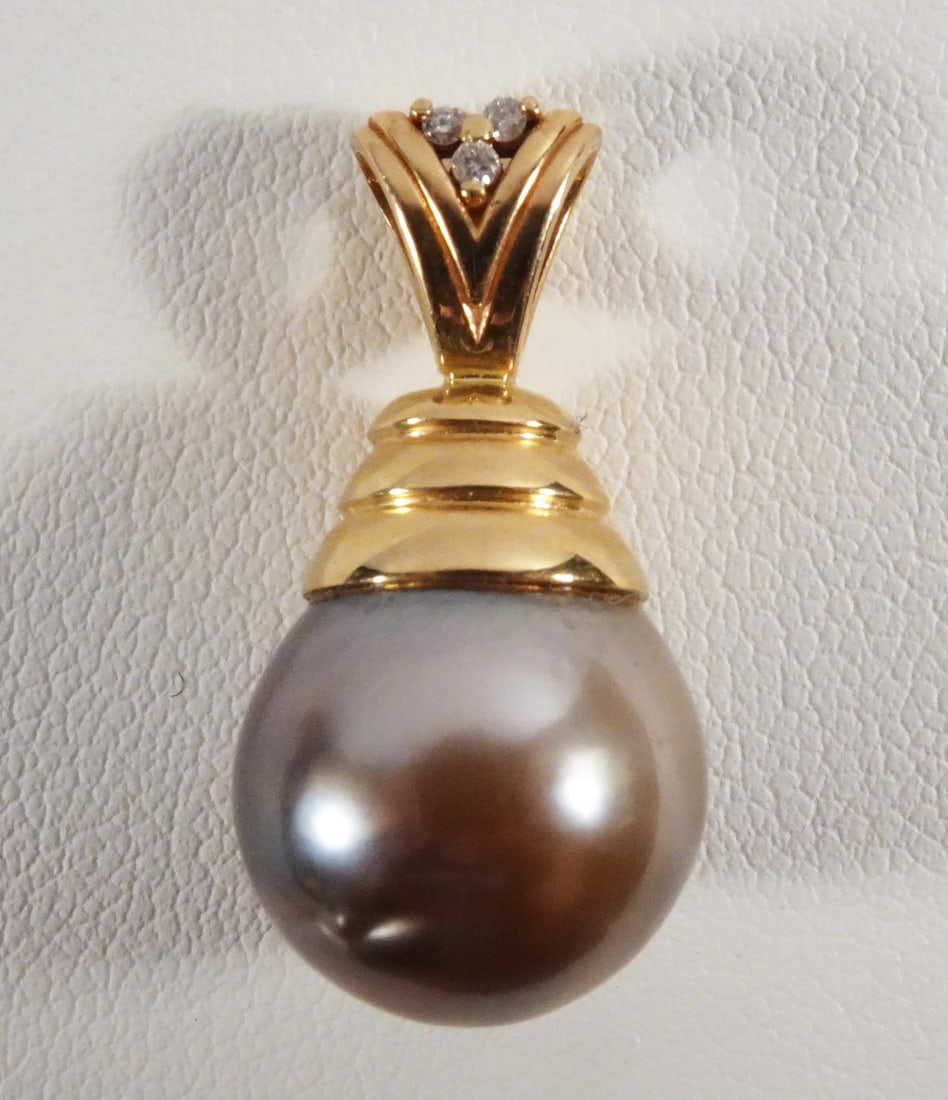 14K Yellow Gold  Pearl Pendant (1 of 1)