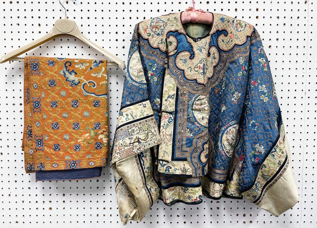 Chinese Silk Embroidered Jacket and Scarf (1 of 7)