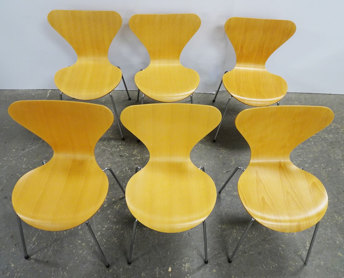 Set of Fritz Hansen Molded Plywood Side Chairs: Set of six Fritz Hansen molded plywood side chairs, designed by Arne Jacobsen, made in Denmark, each chair has company label attached on underside, circa 1998, 31" (h) x 20" x 18"