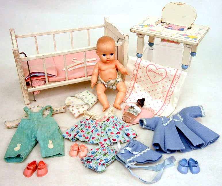 Grouping of Vogues Ginnette, crib, tender, clothes,: Grouping of Vogues Ginnette, crib, tender, clothes, and accessories