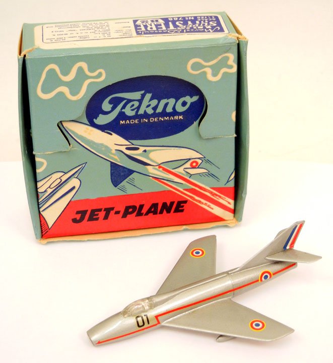 Tekno Marcel Dassault Super Mystere B2 Jet-plane i: Tekno Marcel Dassault Super Mystere B2 Jet-plane in original box