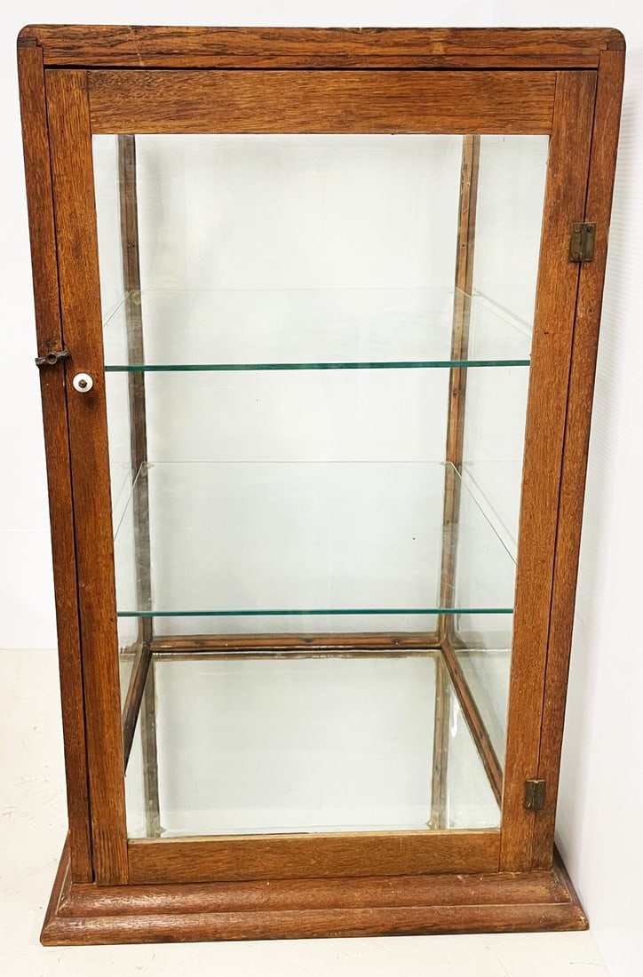 Oak Counter Top Store Display Cabinet (1 of 2)