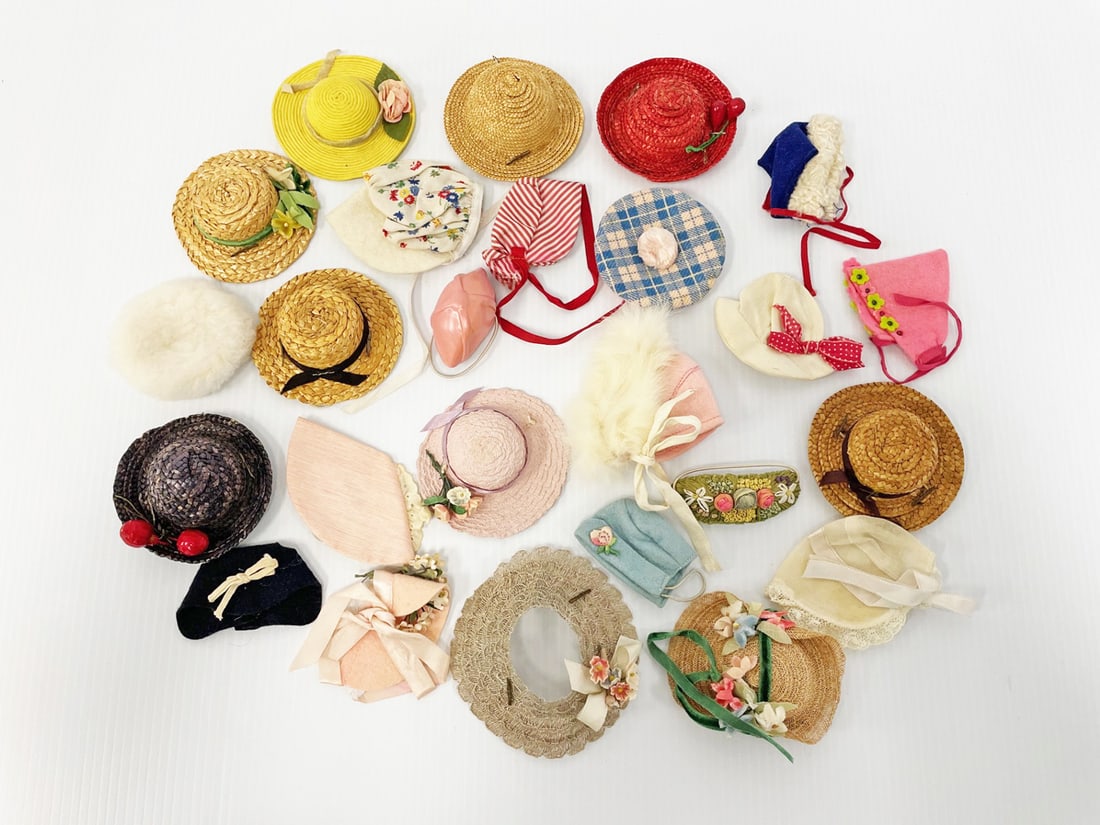 Vintage 1940-60's assorted doll hats (1 of 1)