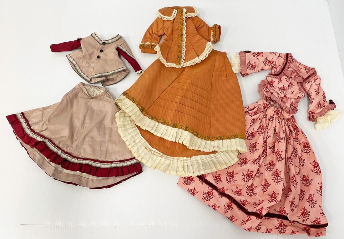 Group of antique/vintage fashion doll outfits: Group of antique/vintage fashion doll outfits, sizes vary