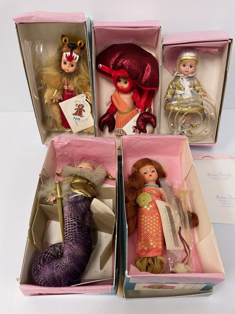 Madame Alexander dolls in boxes (1 of 2)
