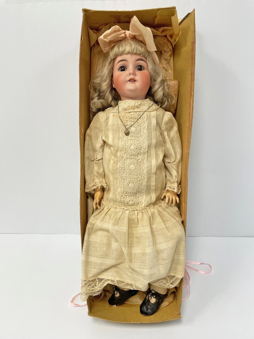 Antique German bisque head doll 22" (1 of 2)