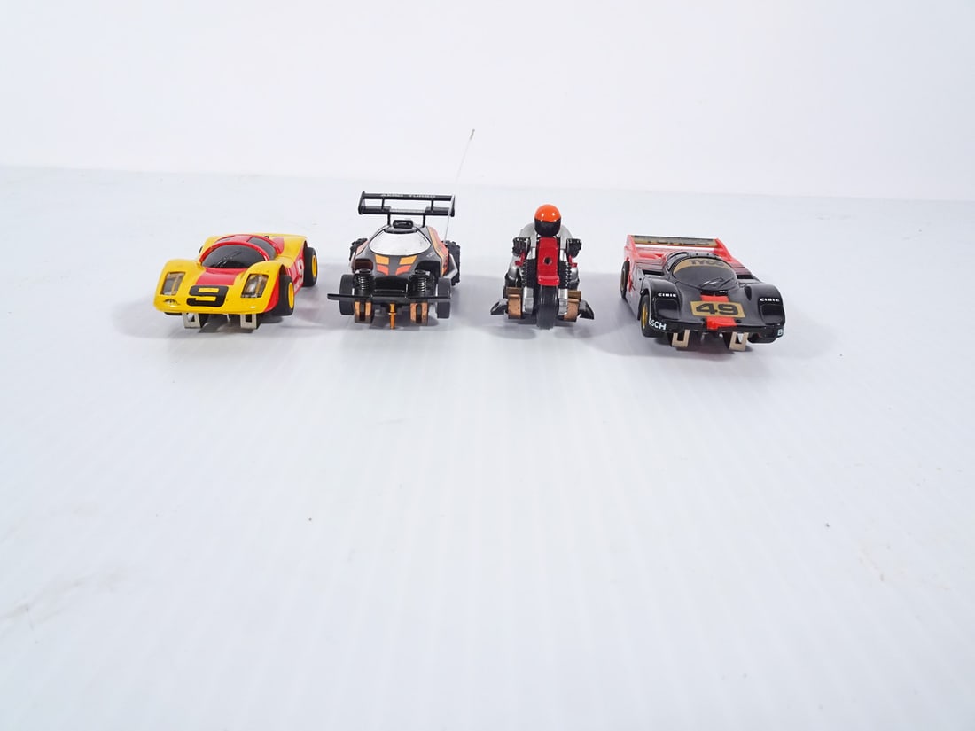 Vintage Tyco HO Scale Slot Cars Grouping (1 of 3)