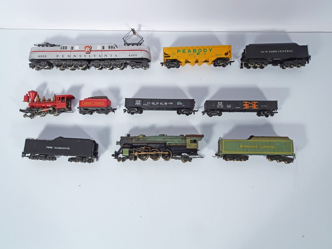 Vintage Rivarossi HO Scale Trains Grouping (1 of 1)