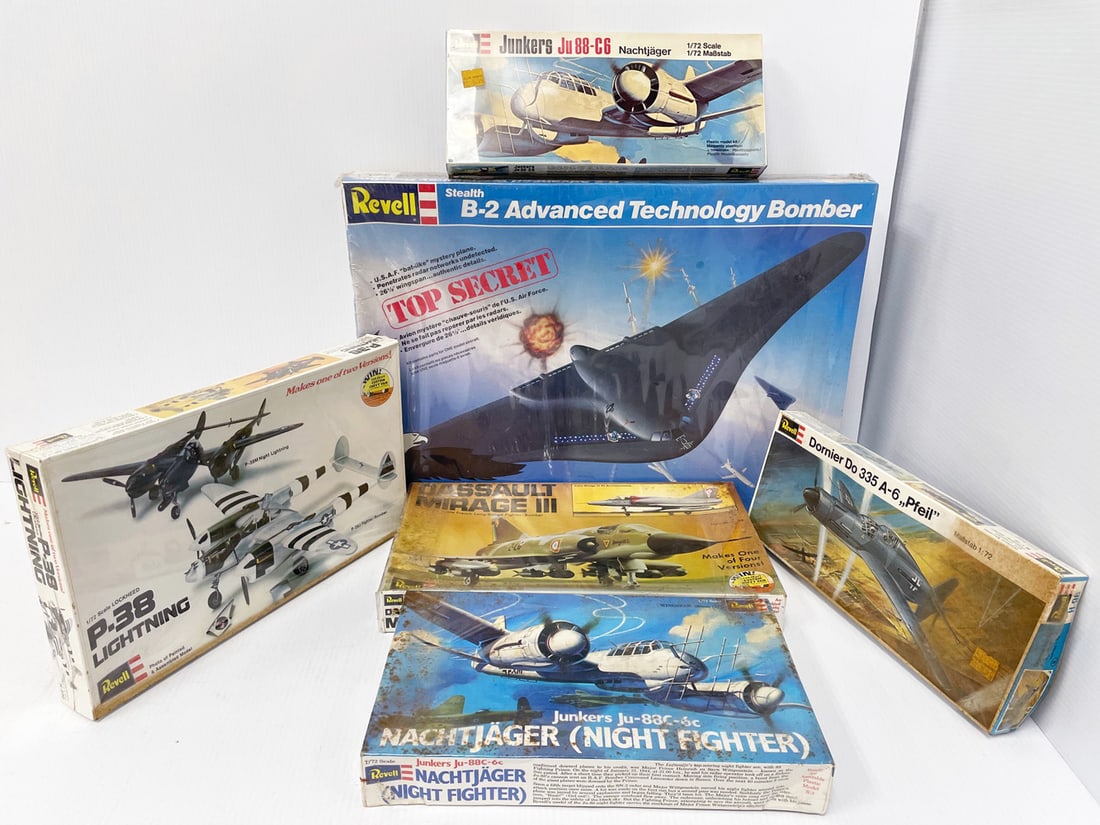 Revell 1/72 Scale Airplane Model Kits Grouping (1 of 1)