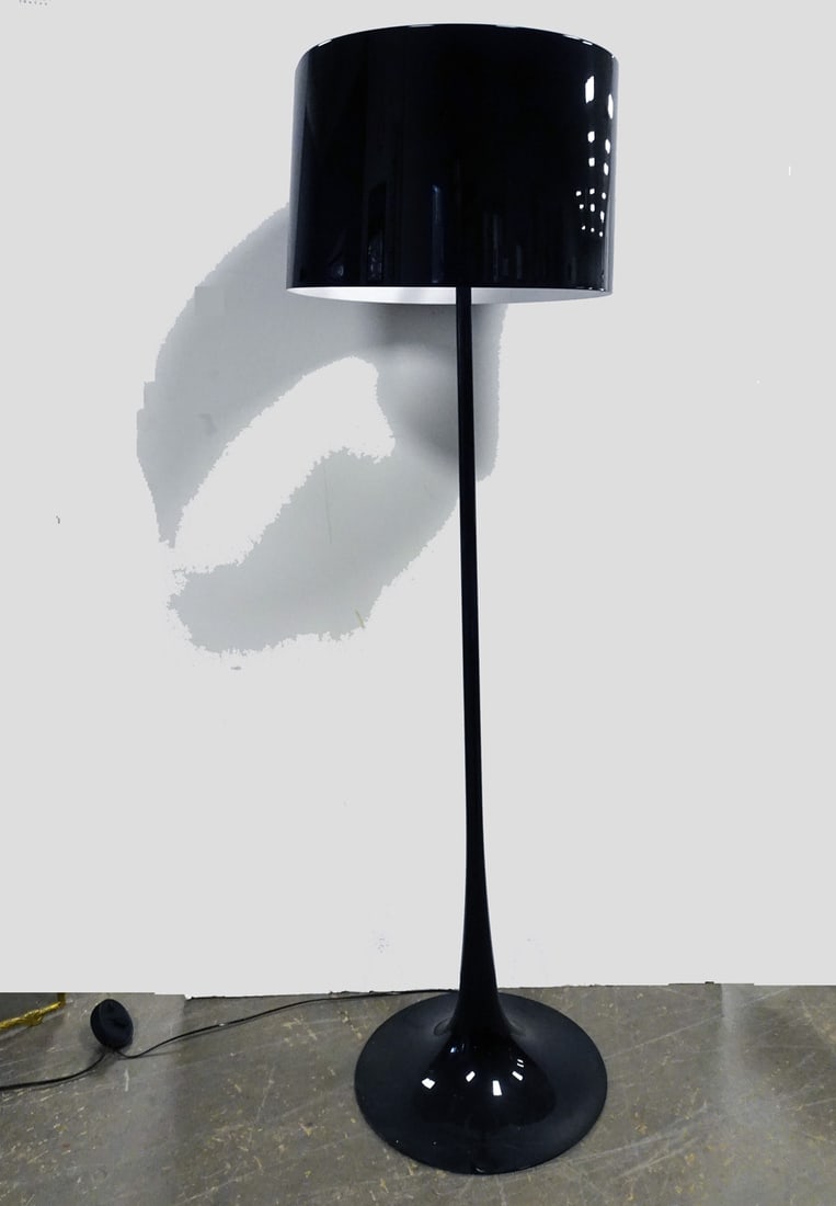 Sebastian Wrong for Flos Floor Lamp (1 of 3)