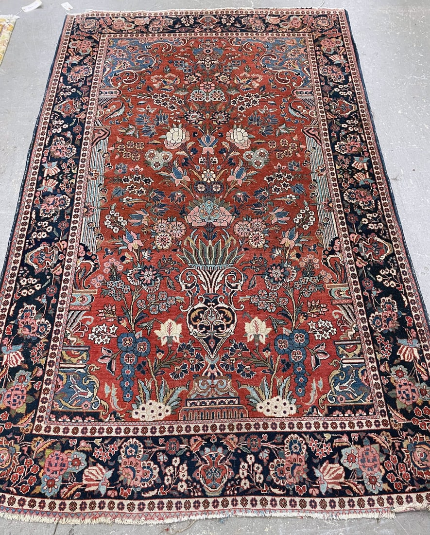 Hand tied Persian Rug: Hand tied Persian rug, 6'10" x 4'3"